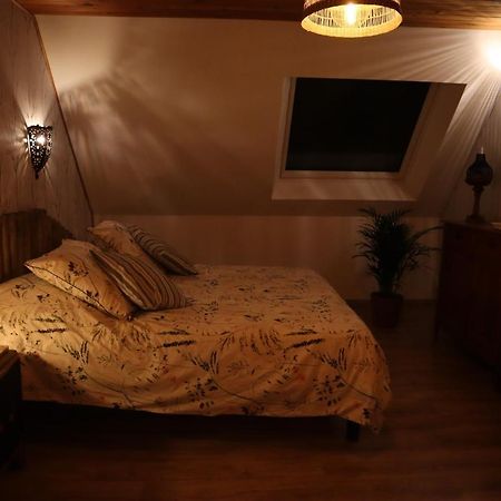Kleene Geluk - Chambres Et Table D'Hotes Saint-Jans-Cappel Exteriér fotografie