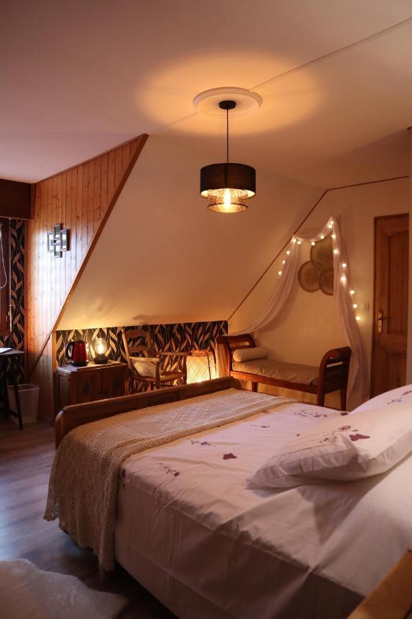 Kleene Geluk - Chambres Et Table D'Hotes Saint-Jans-Cappel Exteriér fotografie